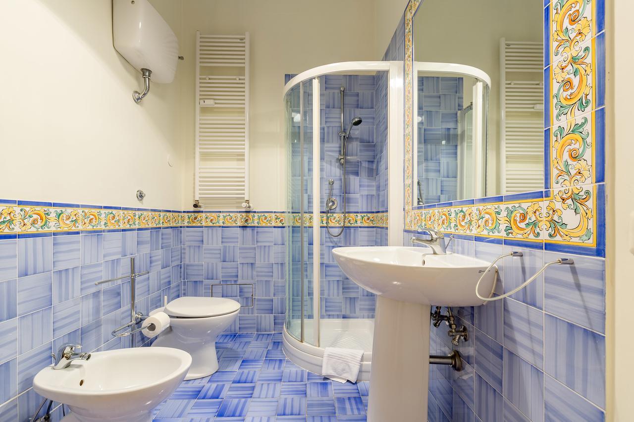 Cesi Large In Prati Apartment Rome